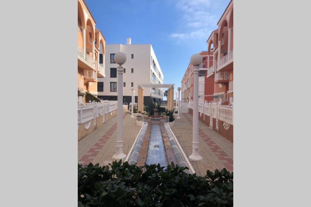 Beach Dream Apartment La Mata  Zewnętrze zdjęcie